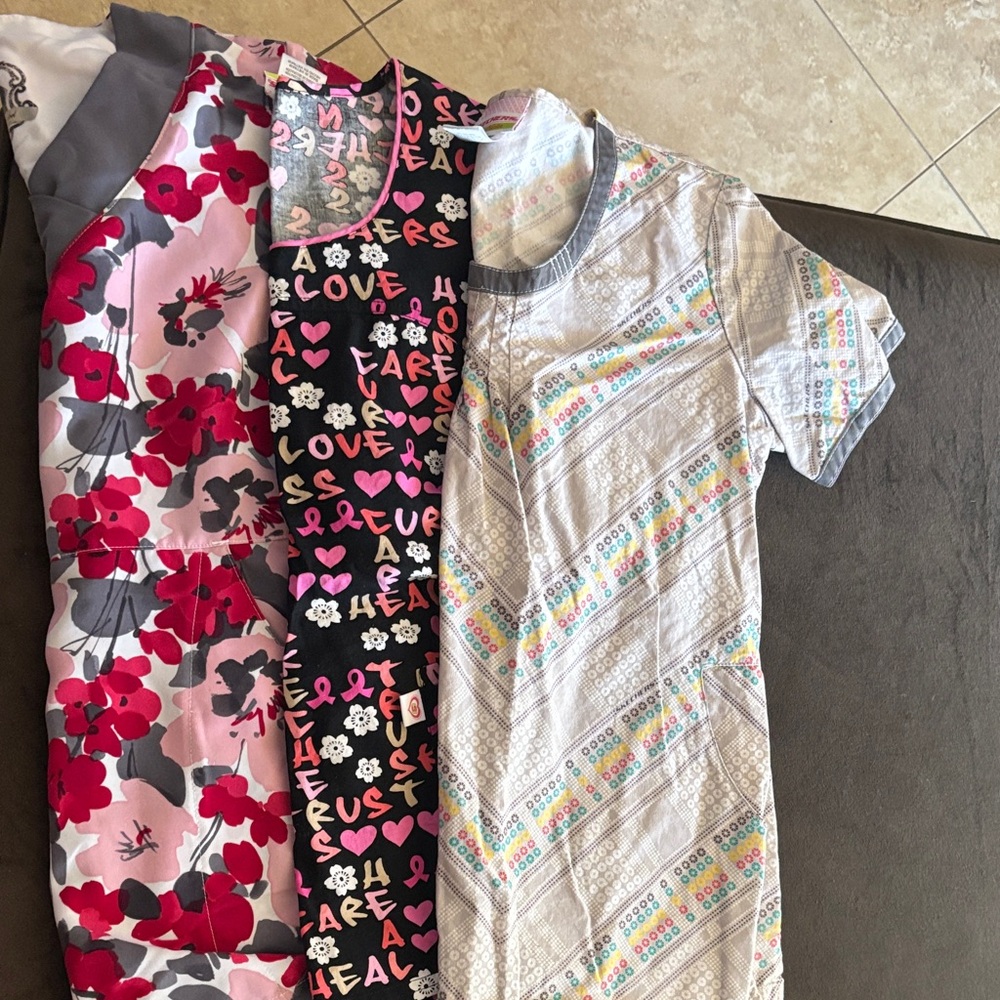 Skechers Medical Scrubs with Floral and Heart Patterns